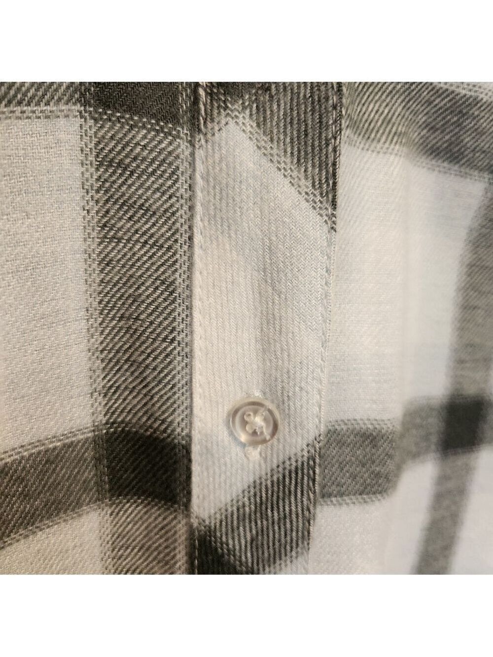 MARKET & SPRUCE "FEELING FALLY" ULTRA SOFT SAGE BLUE PLAID FLANNEL SHIRT LARGE - Picture 6 of 7